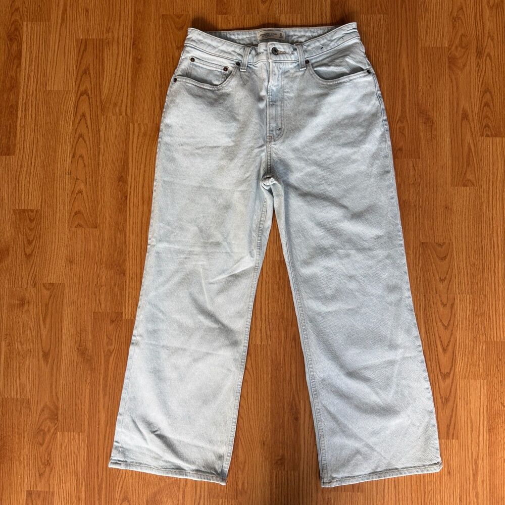 Abercrombie & Fitch Curve Love High Rise 90s Relaxed Jean Size 30